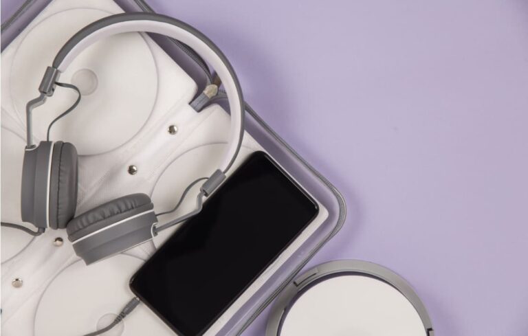 How Smartphones Are Transforming Our Lives