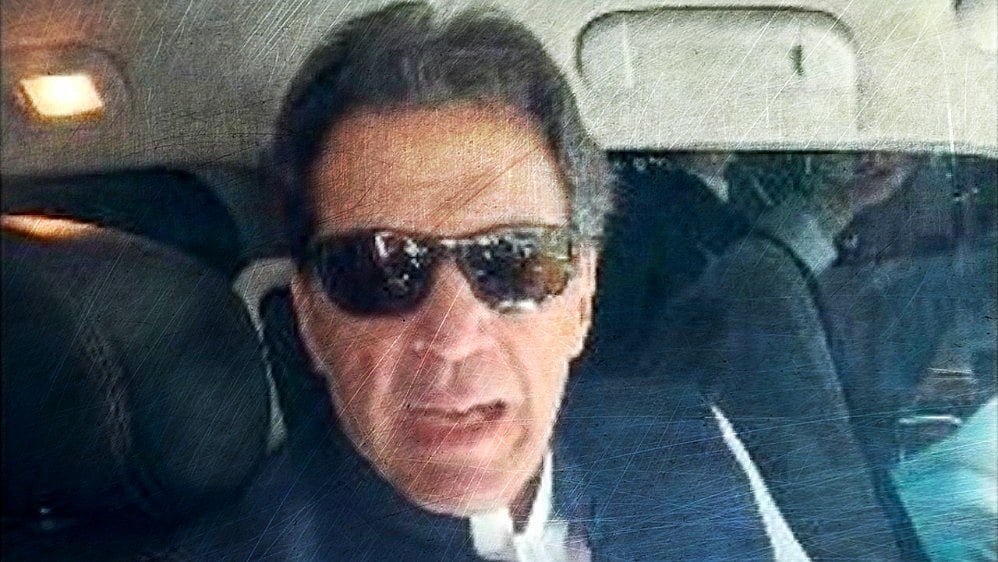 ’شہباز حکومت عمران خان کو جان سے مارنے کی کوشش کر رہی‘، عمران کے بیٹوں کا سنگین الزام