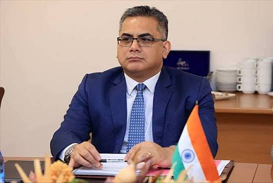 امریکہ-ایران جنگ کے درمیان ایران میں نو تقرر ہندوستان کے نئے سفیر وشویش نیگی کون ہیں؟
